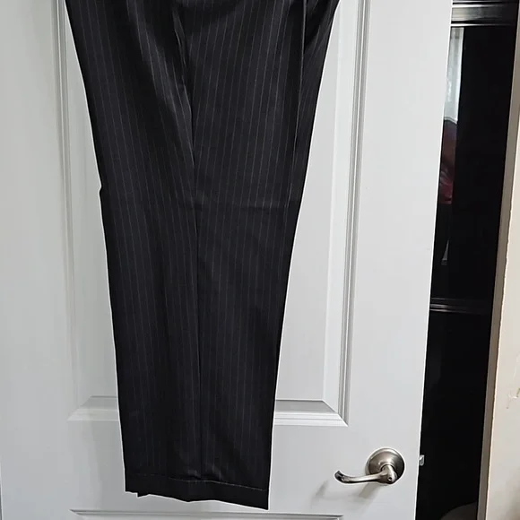 PETROCELLI Men 2 peice suit - Picture 4 of 4